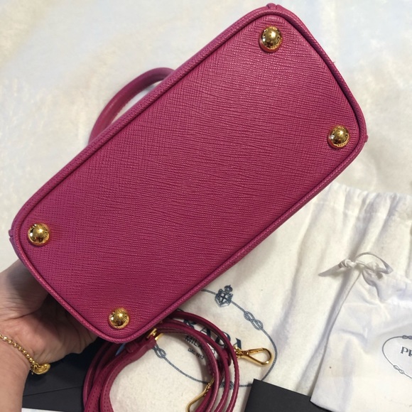 Prada crossbody bag - Picture 3 of 8